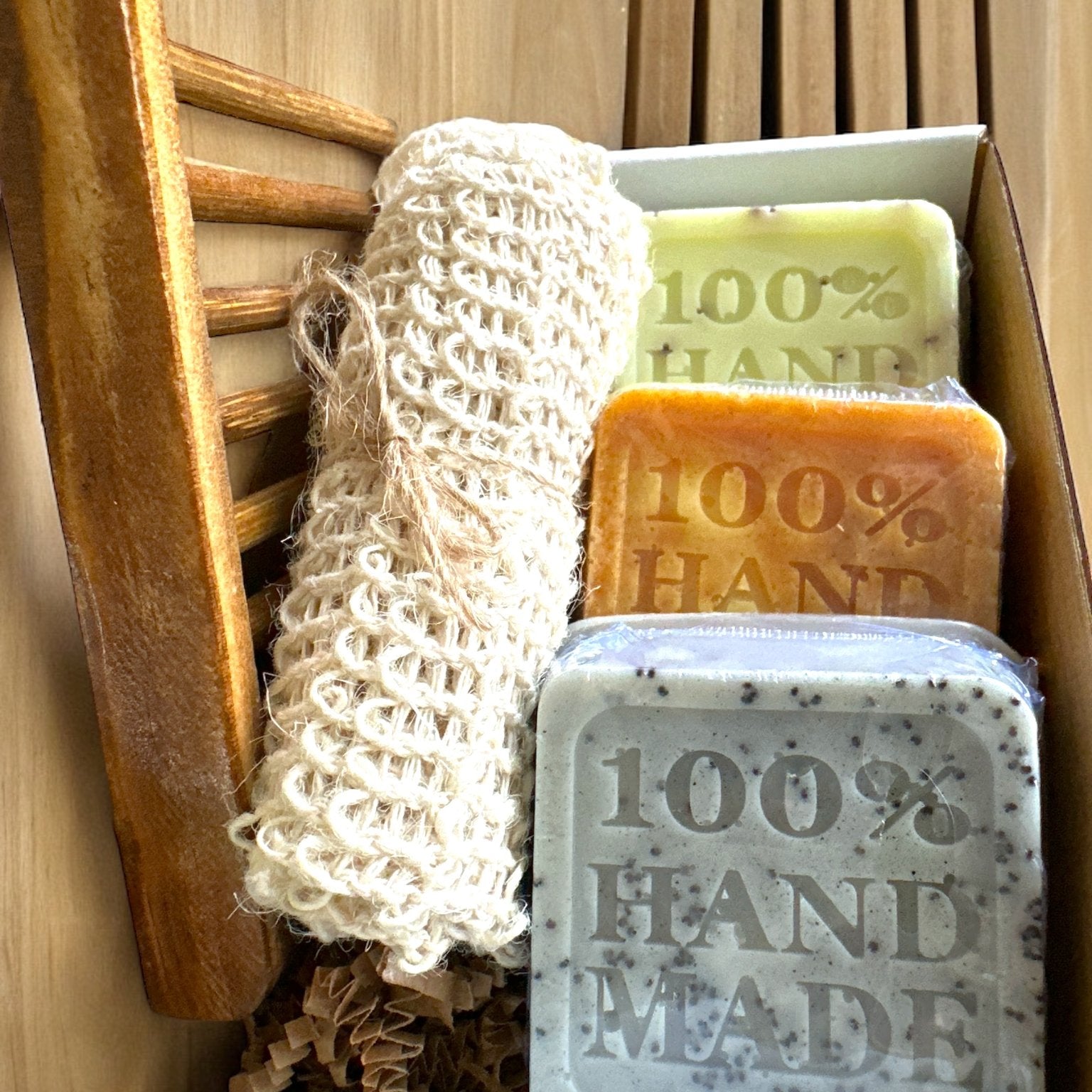 68547608f14e956de609e556_etsy-soap-set-2_1751933000016.jpg