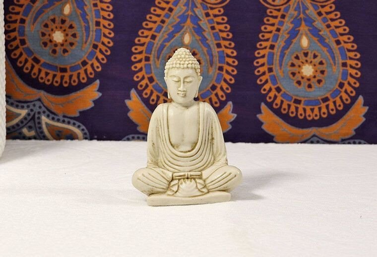 Sitting Buddha